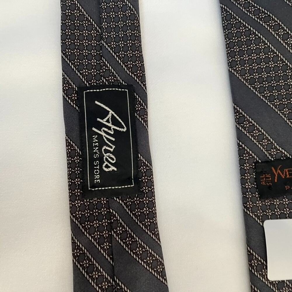 Yves Saint Laurent Mens Silk Neck Tie 54" Gray Geometric Print Wide Grey Stripes - Picture 8 of 9